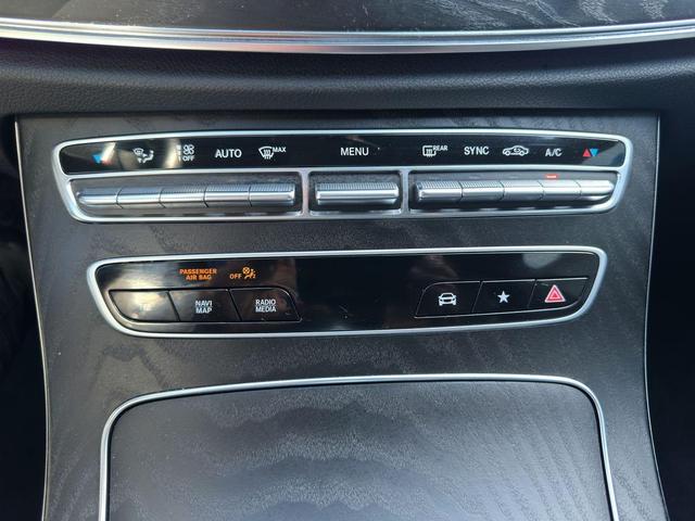 Mercedes-Benz E-Klasse AVANTGARDE E 300d 4Matic LED/AHK/MBUX/SHZ/ACC 