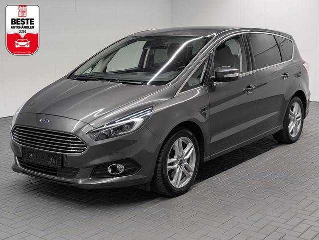 Gebrauchtfahrzeug Ford S-MAX - Titanium LED/Navi/el.Heck/SHZ/18-Zoll/PDC
