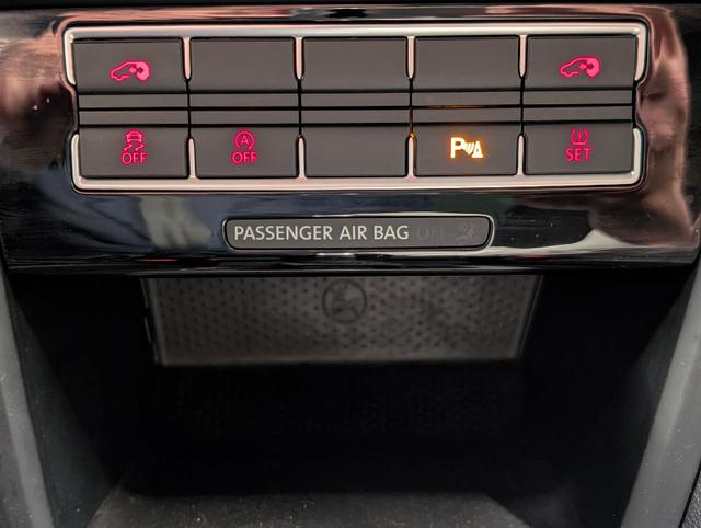 Volkswagen Sharan Join Navi/Standhzg/el.Schiebet./SHZ/Kam/17"LM 