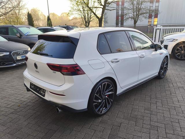 Volkswagen Golf VIII GTI LED/Carplay/H&K/KAM/SHZ/HeadUp 