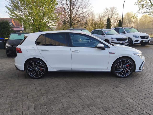 Volkswagen Golf VIII GTI LED/Carplay/H&K/KAM/SHZ/HeadUp 