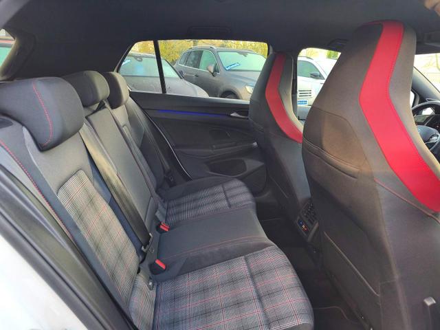 Volkswagen Golf VIII GTI LED/Carplay/H&K/KAM/SHZ/HeadUp 