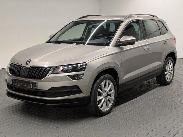 Gebrauchtfahrzeug Skoda Karoq - Style Navi/AHK/SHZ/Kam/Keyless/18"LM