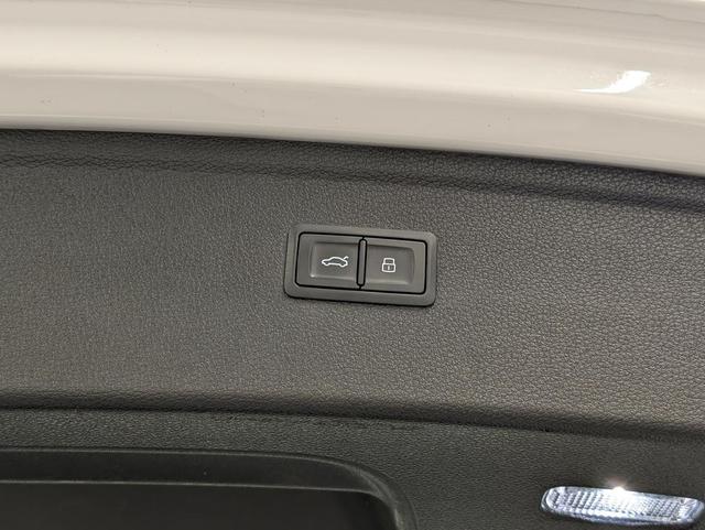 Q5 quattro Sport LED/AHK/el.Heck/SHZ/Navi/VirCo/PDC 