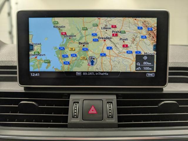 Q5 quattro Sport LED/AHK/el.Heck/SHZ/Navi/VirCo/PDC 