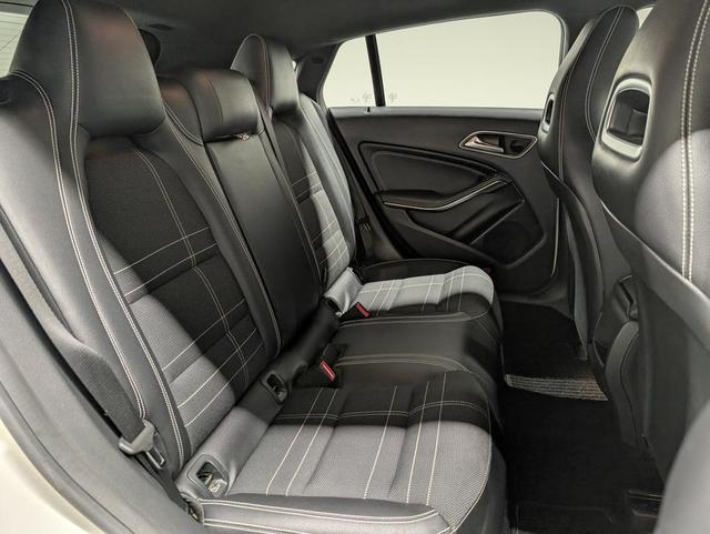 CLA Shooting Brake 200 Bi-Xenon/Navi/SHZ/PDC/el.Heck/Tempom. 