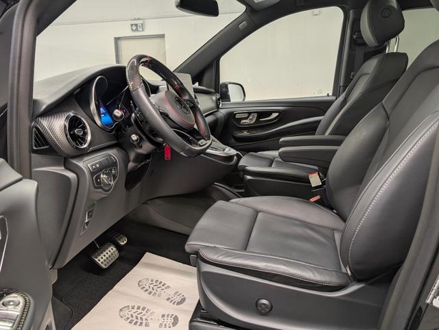 Mercedes-Benz V-Klasse V 300 lang AMG-Line LED/Pano/AHK/Leder/el.Türen 