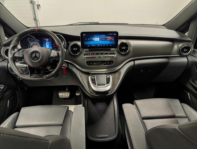 Mercedes-Benz V-Klasse V 300 lang AMG-Line LED/Pano/AHK/Leder/el.Türen 
