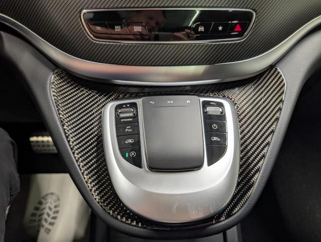 Mercedes-Benz V-Klasse V 300 lang AMG-Line LED/Pano/AHK/Leder/el.Türen 