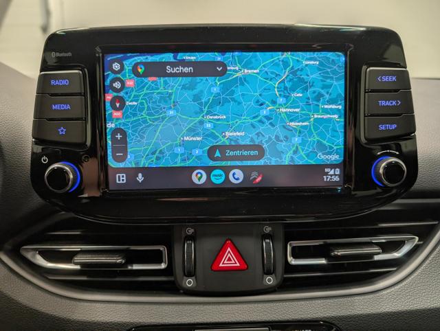 Hyundai i30 LED/SHZ/LHZ/PDC/Kam/Carplay/16"LM 