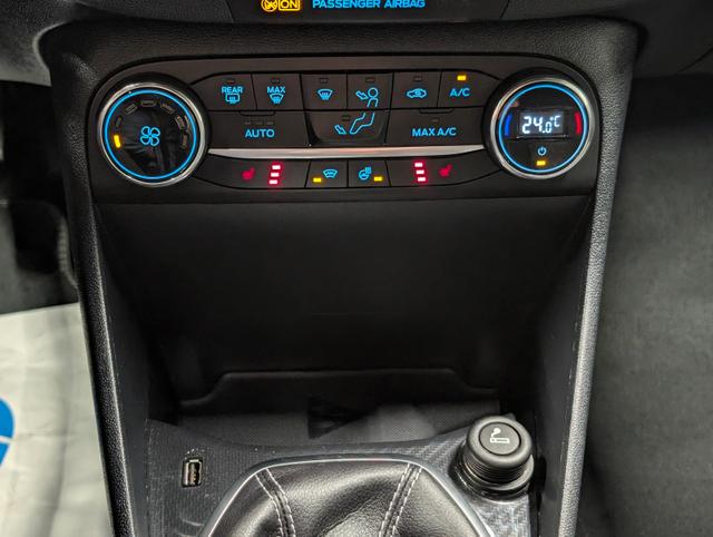 Ford Fiesta Active LED/Navi/SHZ/AHK/Kam/Tempom./17-LM 