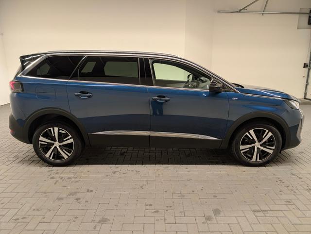 Peugeot 5008 GT 7-Sitze/LED/AHK/Kamera/CarPlay/18-Zoll 
