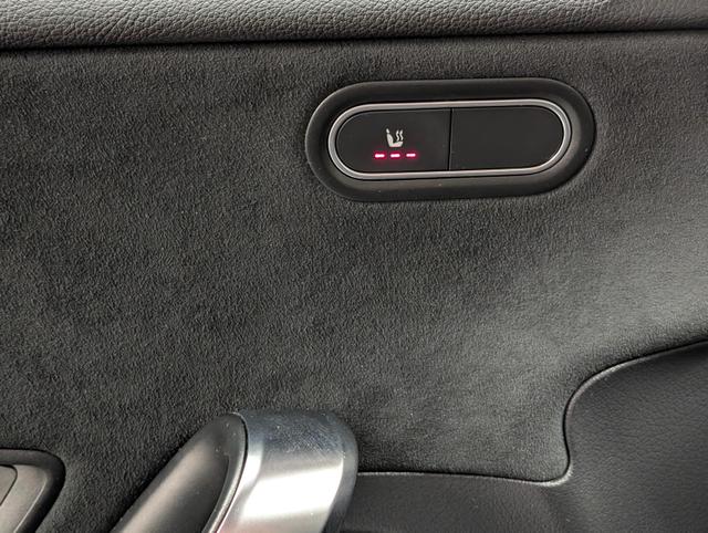 A-Klasse AMG-Line A 180d LED/Navi/SHZ/PDC/Tempom./18-LM 