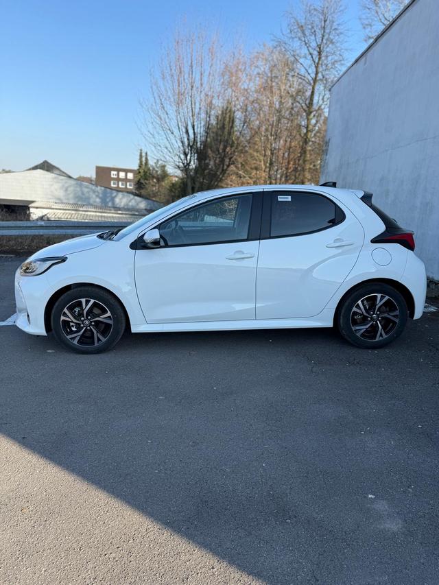 Toyota Yaris 1.5 Hybrid Style 