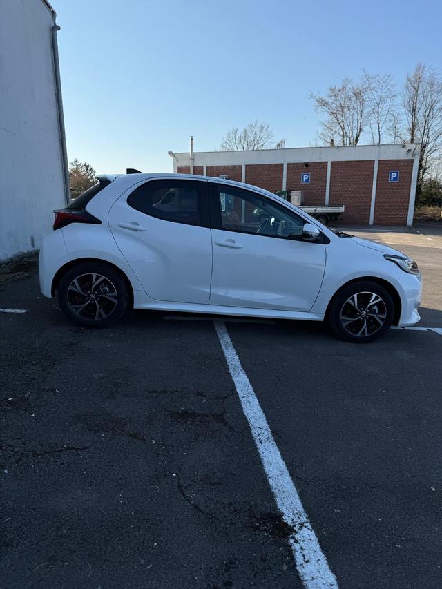 Toyota Yaris 1.5 Hybrid Style 
