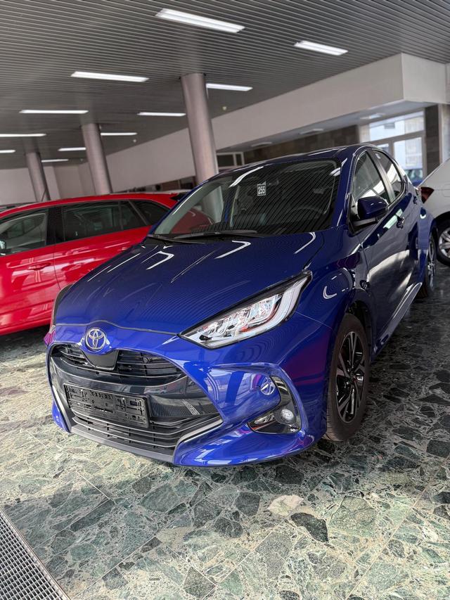 Toyota Yaris 1.5 Hybrid Style 