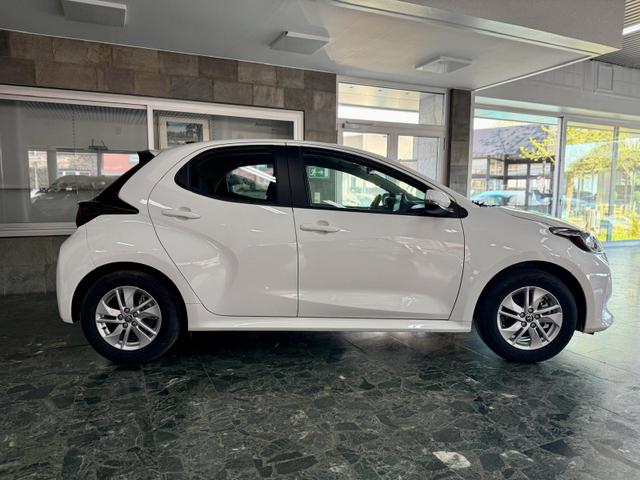 Toyota Yaris 1.5 Hybrid Comfort, R&uuml;ckfahrkamera, Spurhalteassist, Winter-Paket, 