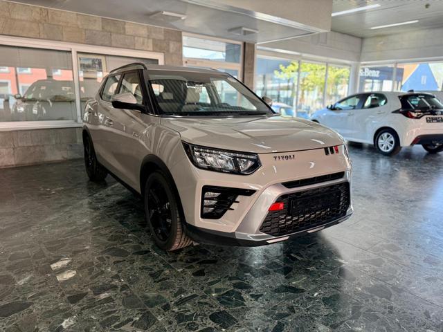 Ssangyong Tivoli 1.5 GDI 4x2 / Sitzhzg. Lenkradhzg. Kamera Navi 