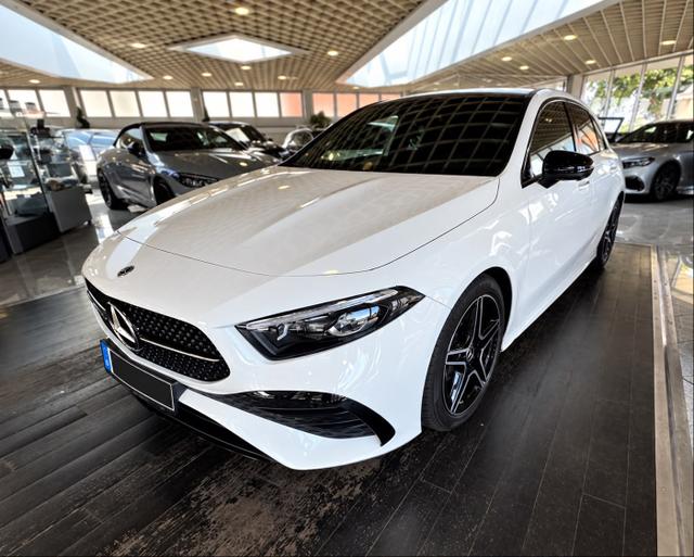 Mercedes-Benz A-Klasse A 200 d /AMG Line/Standheizung/Panorama/360/TA 
