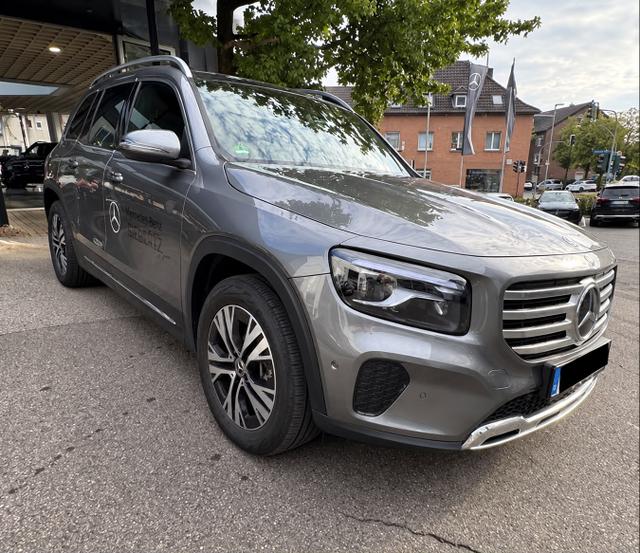 Mercedes-Benz GLB 200d /Progressive Line Advanced/Panorama/TW 