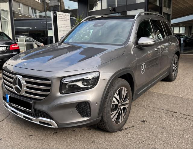 Mercedes-Benz GLB 200d /Progressive Line Advanced/Panorama/TW 