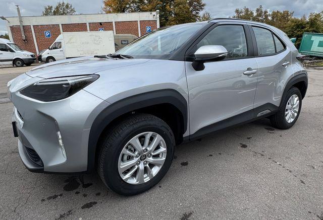 Toyota Yaris Cross 1,5 Hybrid / Business Kamera ALU 