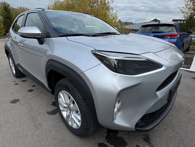 Toyota Yaris Cross 1,5 Hybrid / Business Kamera ALU 