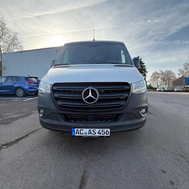 Beispielbilder, ggf. teilweise mit Sonderausstattung