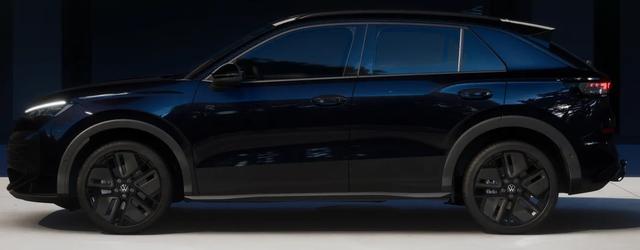 Volkswagen T-Roc 1.5 eTSI R-Line AHK BLACK STYLE PAKET Easy Open App-Connect SHZ Alufelgen 19 Zoll York Aero 