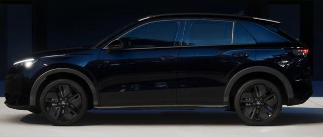 Volkswagen T-Roc R-Line 1.5 eTSI DSG Panoramaschiebedach Matrix-LED-Scheinwerfer Anh&auml;ngevorrichtung schwenkbar Black-Style-Paket 19 Zoll Alufelgen elektrische Heckklappe Sitzheizung 