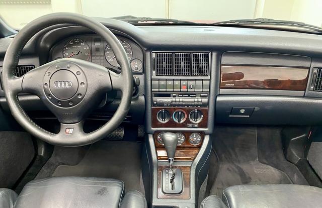 Audi Cabriolet 2.6 Paket Sun Line +Sperrdiff+Klima 