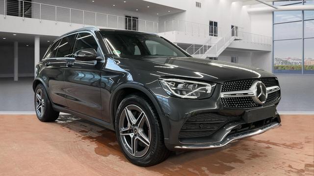 Mercedes-Benz GLC - 300 AMG Line 4Matic