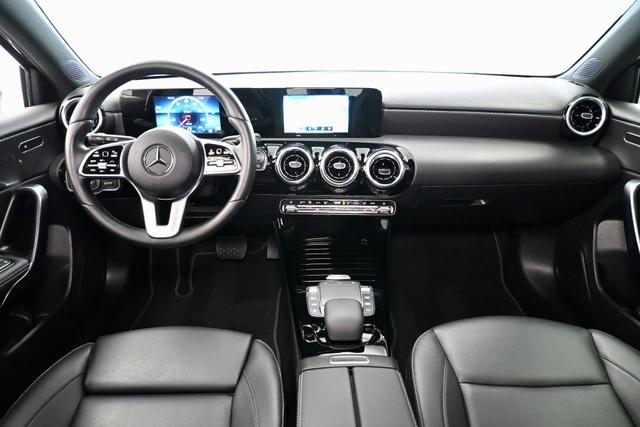 Mercedes-Benz A-Klasse A 220 d Progressive 