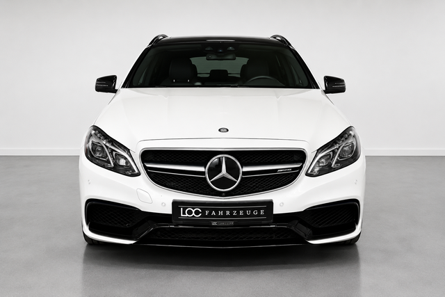 Mercedes-Benz E-Klasse E 63 AMG T 4Matic *Night+Driver+Pano* 