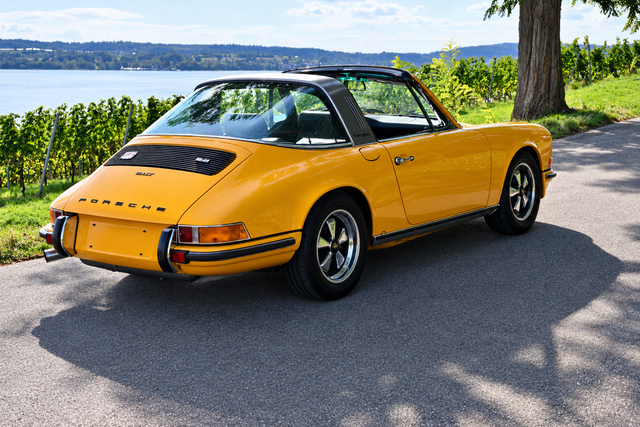 Porsche 911 T 2.4 Targa 