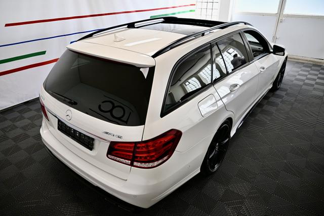 Mercedes-Benz E-Klasse E 63 AMG T 4Matic *Night+Driver+Pano* 