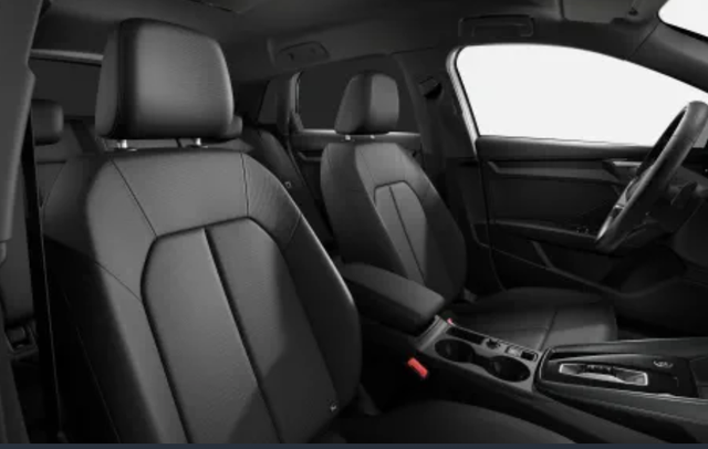 Audi A3 SPORTBACK ADVANCED 35 TFSI S tronic 110kw/150PS MMI ACC 