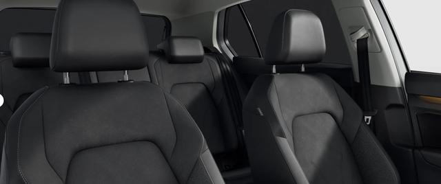 Volkswagen Golf VIII 1.5 eHybrid OPF Style Area View + IQ.LIGHT LED-Matrix 