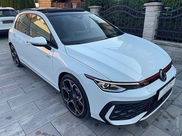 Volkswagen Golf VIII 2.0 TSI GTI 19" LM IQ.LIGHT PANO Infotainment-Paket "Discover" 