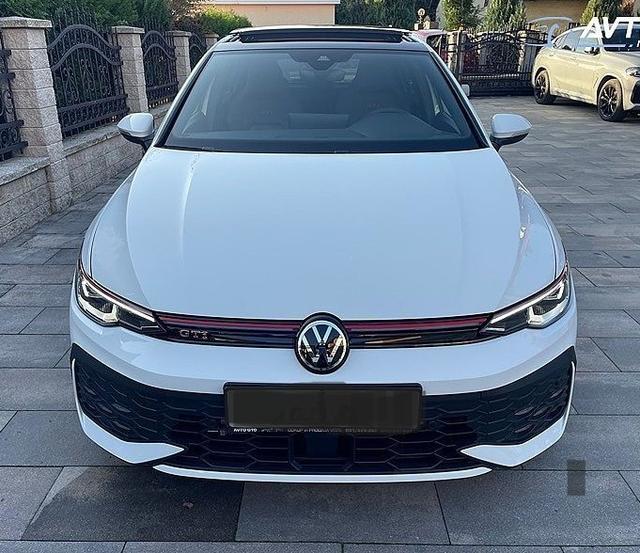 Volkswagen Golf VIII 2.0 TSI GTI 19" LM IQ.LIGHT PANO Infotainment-Paket "Discover" 