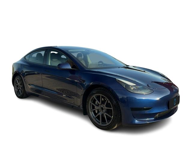 Tesla Model 3 Standard Range Plus RWD 