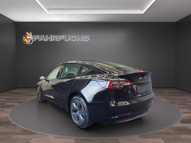 Tesla Model 3 Long Range AWD Dual 