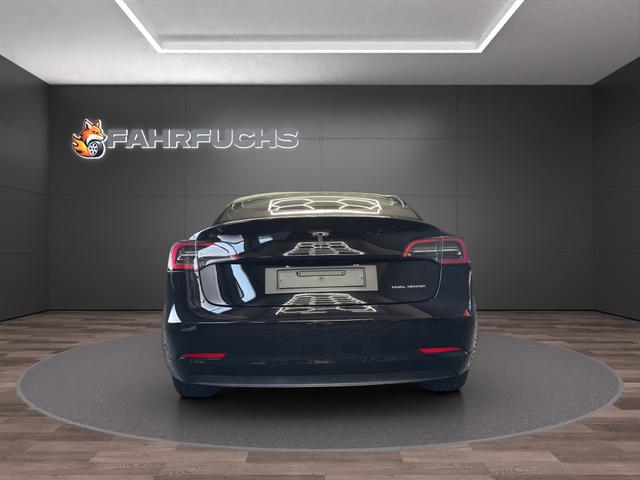 Tesla Model 3 Long Range AWD Dual 