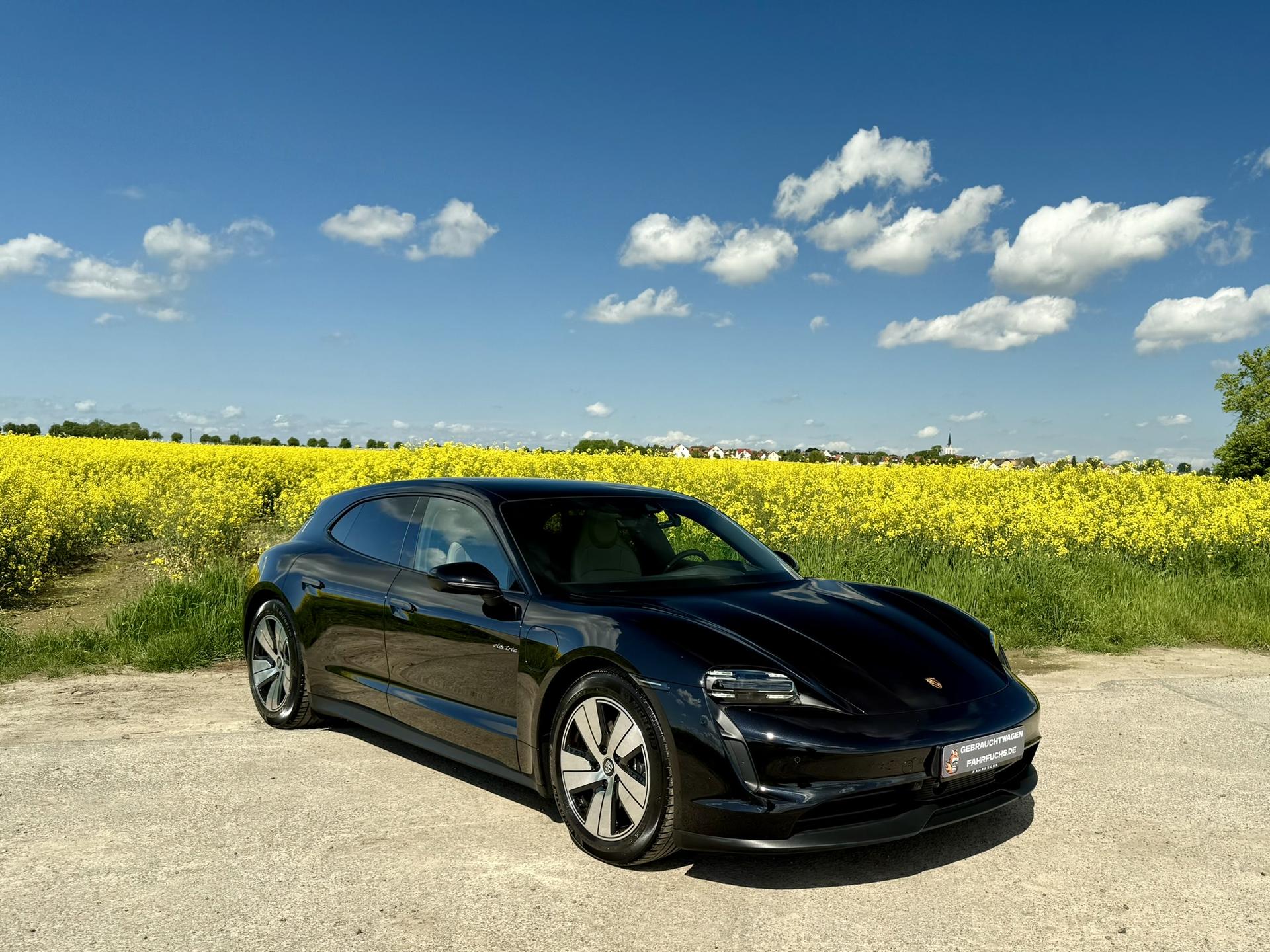 Porsche Taycan von FahrFuchs – Auto kaufen in Leipzig