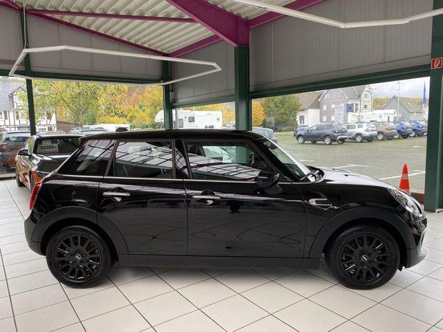 MINI Cooper - Pepper 5-T&uuml;rer SHZ LED PDC