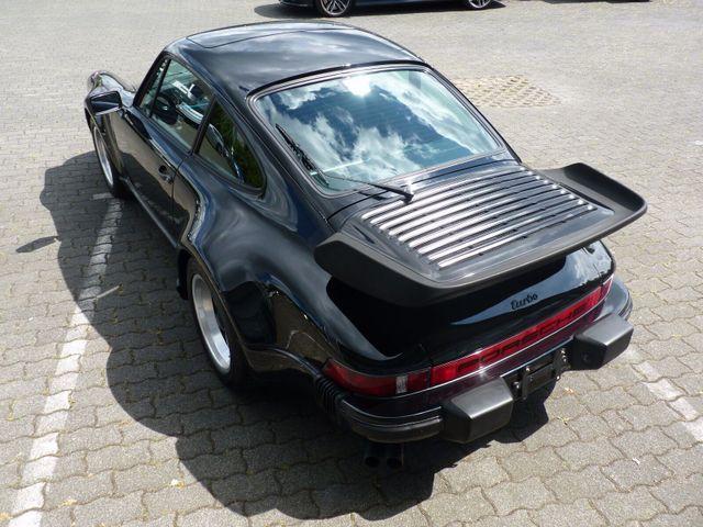Porsche 911 Turbo (930) 3.3 Matching Numbers Netto-Expor 