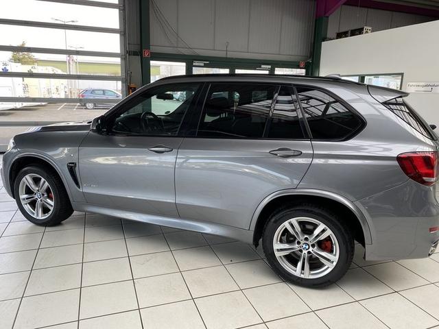 BMW X5 xDrive 40 d xDrive40d M Paket Panoramadach Standheizung 360 Grad Kamera Head up Display Leder Navi IM KUNDENAUFTRAG 