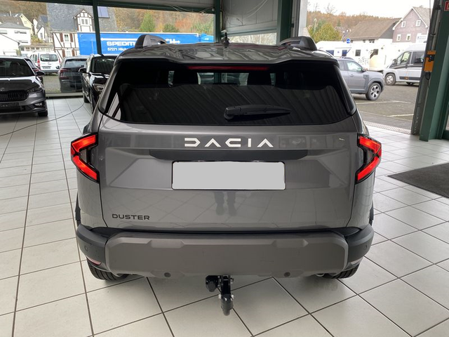 Dacia Duster 130 Journey AHK Navi SHZ Kamera PDC LAGER 