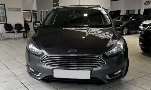 Ford Focus Turnier - 2.0 Duratorq TDCi Titanium 8-fach bereift