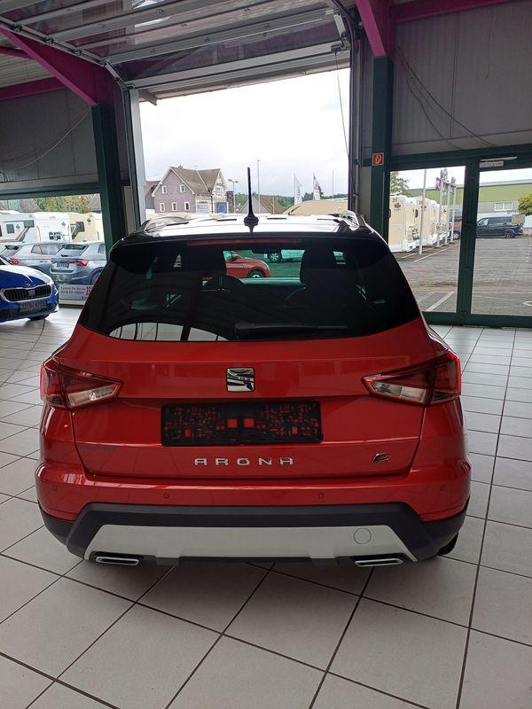 Seat Arona FR 1.0 TSI 85 kW Lichtpaket Winterpaket Navi 